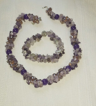 KRÁSNA SÚPRAVA - 2