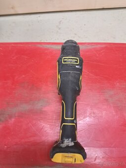 Dewalt oscilacna bruska - 2