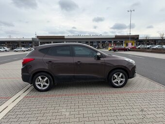 Hyundai IX35 2.0 CRDi 100kw 4x4 ČR DPH - 2