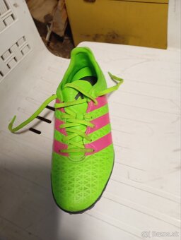 Turfy značky Adidas - 2