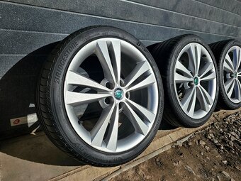 Škoda Neptune Octavia RS+ 225/40 R18 LETO - 2