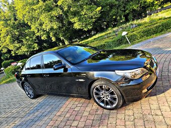 BMW 525d xDrive 3.0d (2993cm³), 145 kW, rv:8/2009 - 2