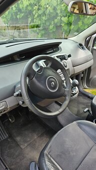 Renault megane scenic - 2