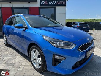 Kia Ceed SW 1.6 CRDi Gold, 111 230km, LED svetlomety, SR - 2