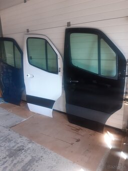 Nové dvere spolujazdca Mercedes Sprinter 907 - 2