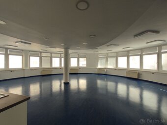 Priestory vhodné na ambulancie, kliniku alebo rehabilitáciu, - 2