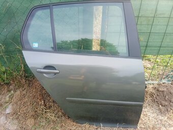 =Dvere vw golf 5 = - 2