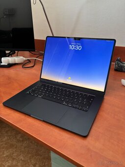 MacBook Air 15" Apple M3 8C CPU 10C GPU 16GB 512GB - 2