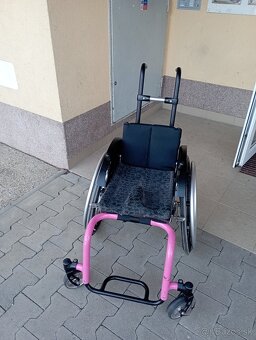 invalidný vozík - 2
