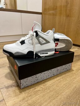 Nike Air Jordan Retro 4 - 2