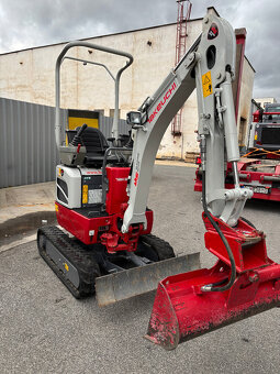 Takeuchi TB210R | 2022 | 69 MTH - 2