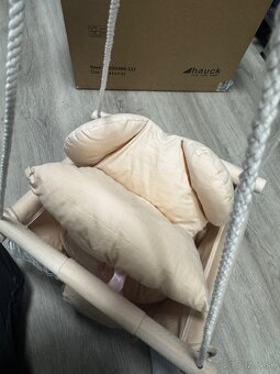 Hojdacka do interieru - 2