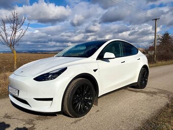 Tesla Model Y Long Range 2022 zimné+letné pneu (odpočet) - 2