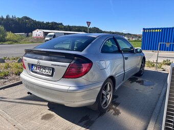 Mercedes-Benz C180 - 2