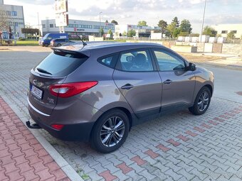 Hyundai ix35 1,7 CRDI FIFA WORLD CUP Edition - 2