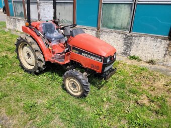 Mitsubishi MT 205D - 2
