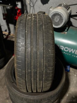 225/45 R17 - letné pneumatiky 5,3mm dezén - 2