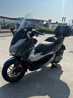 Honda Forza 300 - 2