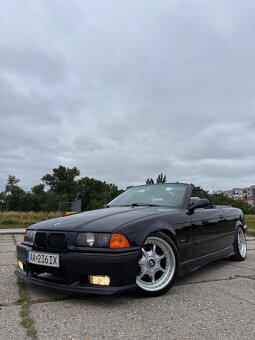 BMW E36 320i Cabrio - 2