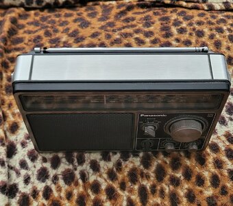 RETRO RADIO - Panasonic RF-1105DLBS - 2