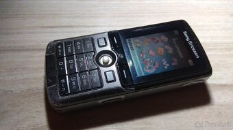 Sony Ericsson W800i - 2