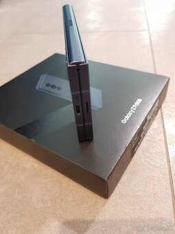 Samsung Galaxy Fold Z 6 / 512GB - 2