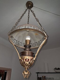 Luster, samovar,žehlička, staré stoličky - 2