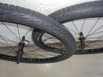 Nové Kvalitné Kolesá 27,5 er.  aj s Novými Plášťami. - 2