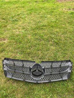 Predna maska Mercedes vito w447 - 2