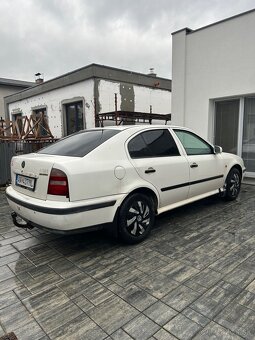 Škoda Octavia 1,6 .74kw - 2