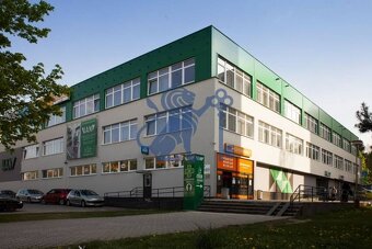 Prenájom obchodného priestoru v administratívnom komplexe AB - 2