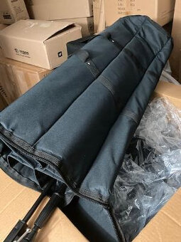 TAŠKA  NA  MIKROFÓN.  STOJANY - 2