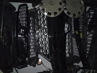 Mriežka chladiča - 2