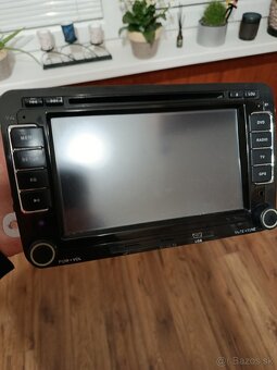 Predám autoradio - 2