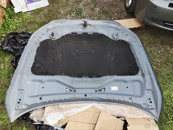 Kapota spacegrau A52, - 2