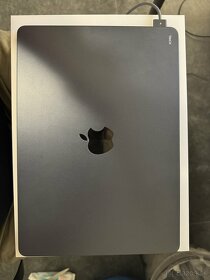MacBook Air 13,6 M2, 8GB RAM 256 GB - 2