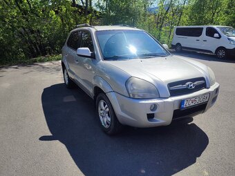 Hyundai tuscon 2.0CRDI 103kw 4x4 - 2