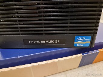 HP ProLiant ML110 G7 - 2