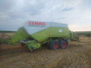 Lis Claas Quadrant 2200 na hranaté balíky Balíkovač Krone - 2