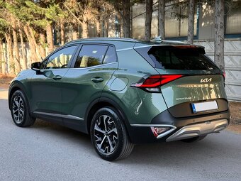 KIA SPORTAGE 1.6 T-GDI GOLD / 2022 / 54 000 km / 1.MAJITEĽ - 2