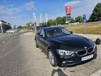 BMW 318i - 2