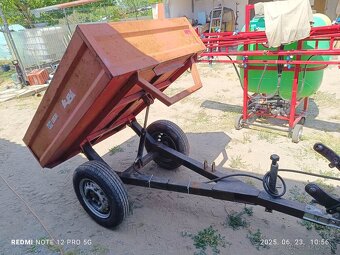 Vyklápacia vlečka za malotraktor - 2