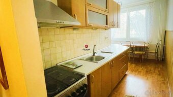 3-izbový byt vo vyhľadávanej lokalite Komenského – ideálny p - 2