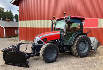 McCormick CX85LC 4WD - 2