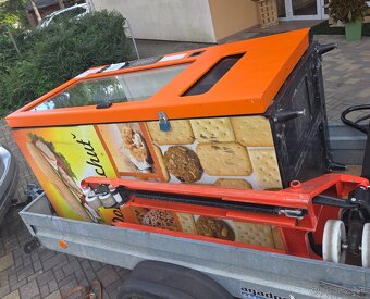 Predajný automat. - 2