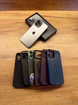 iPhone 13 Pro Max 256GB Space Grey - 2