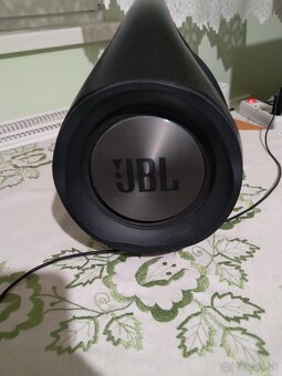 JBL Boombox - 2