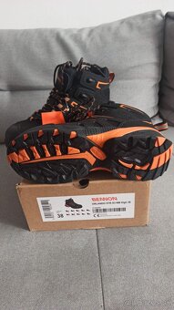 Pracovná bezpečnostná obuv vel. 38 - 2