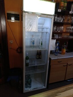 Chladiaca vitrína ROMO CRW3801 - 2