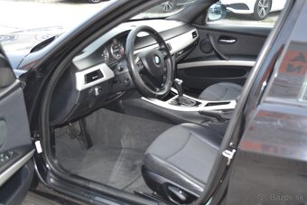 Toyota Corolla Combi 1.8 Hybrid Full LED - 2